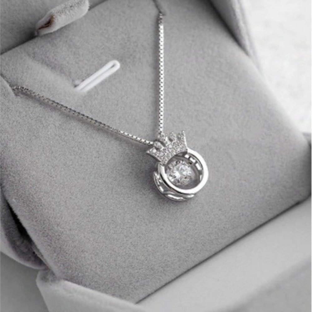 NEW 925 Sterling Silver Diamond Crown Necklace R